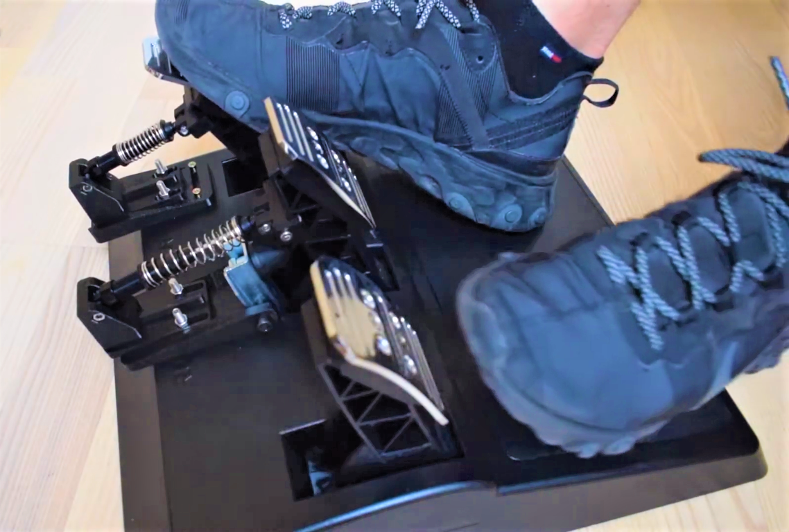 Thrustmaster-T3PA-Pro-Spring-Mode